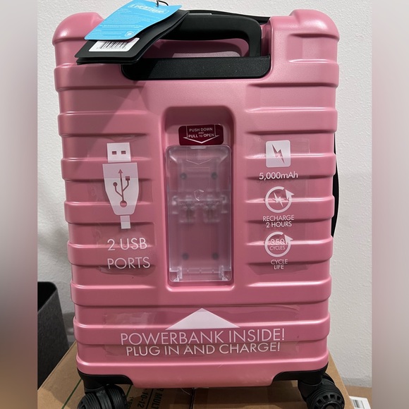 ❌❌sold❌❌New w/tags Traveler’s Choice Carryon Spinner - Picture 8 of 12